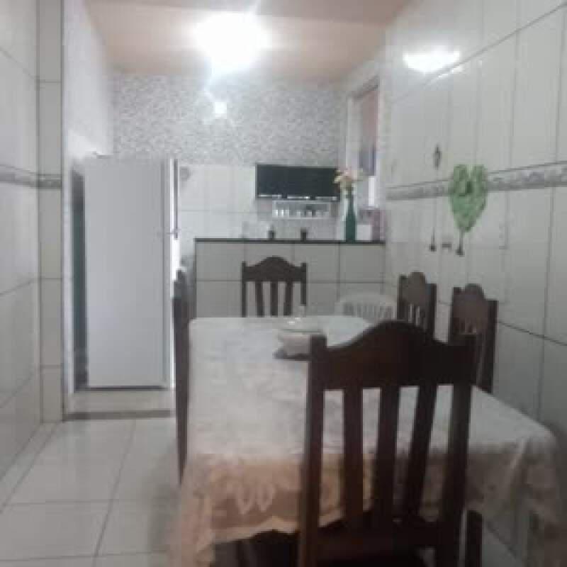 Casa, Fonte Grande, 3 Quartos, 8 Vagas, 1 Suíte