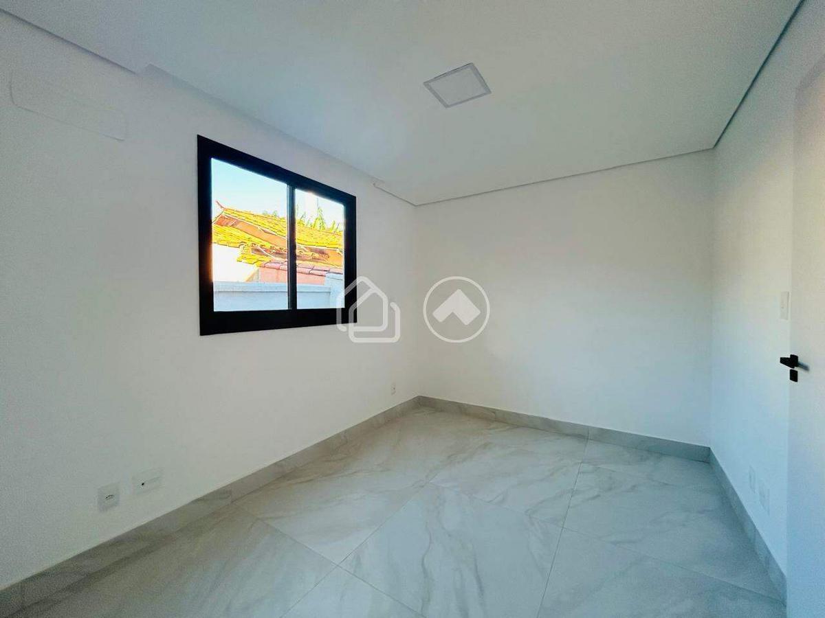 Casa, Planalto, 3 Quartos, 1 Vaga, 1 Suíte