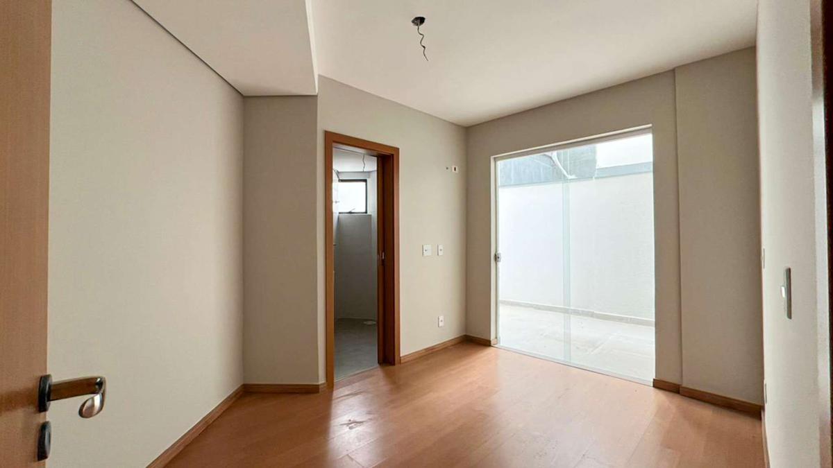 Apartamento, Funcionários, 2 Quartos, 1 Vaga, 1 Suíte