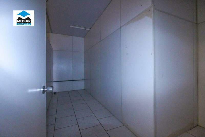 Casa, Luxemburgo, 5 Quartos, 3 Vagas, 1 Suíte