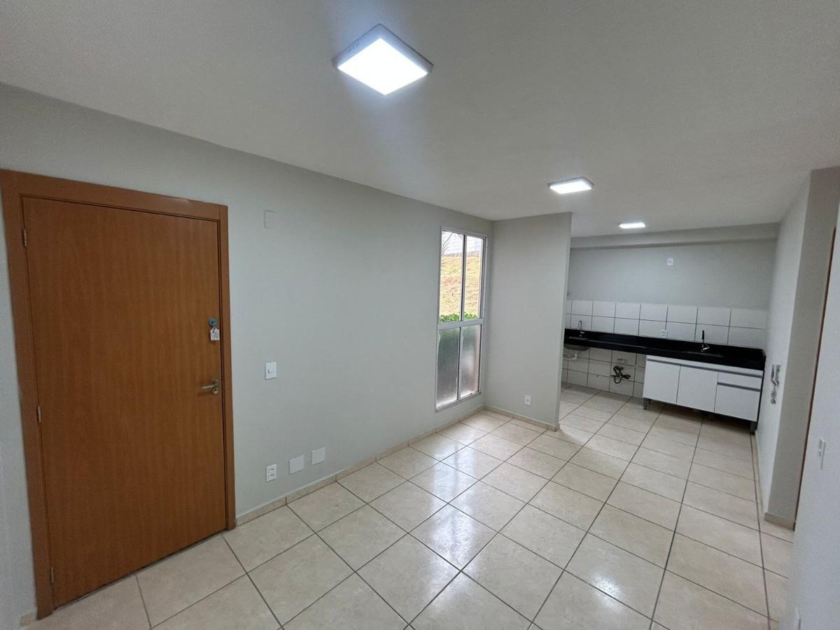 Apartamento, Chácaras Reunidas Santa Terezinha, 2 Quartos, 1 Vaga
