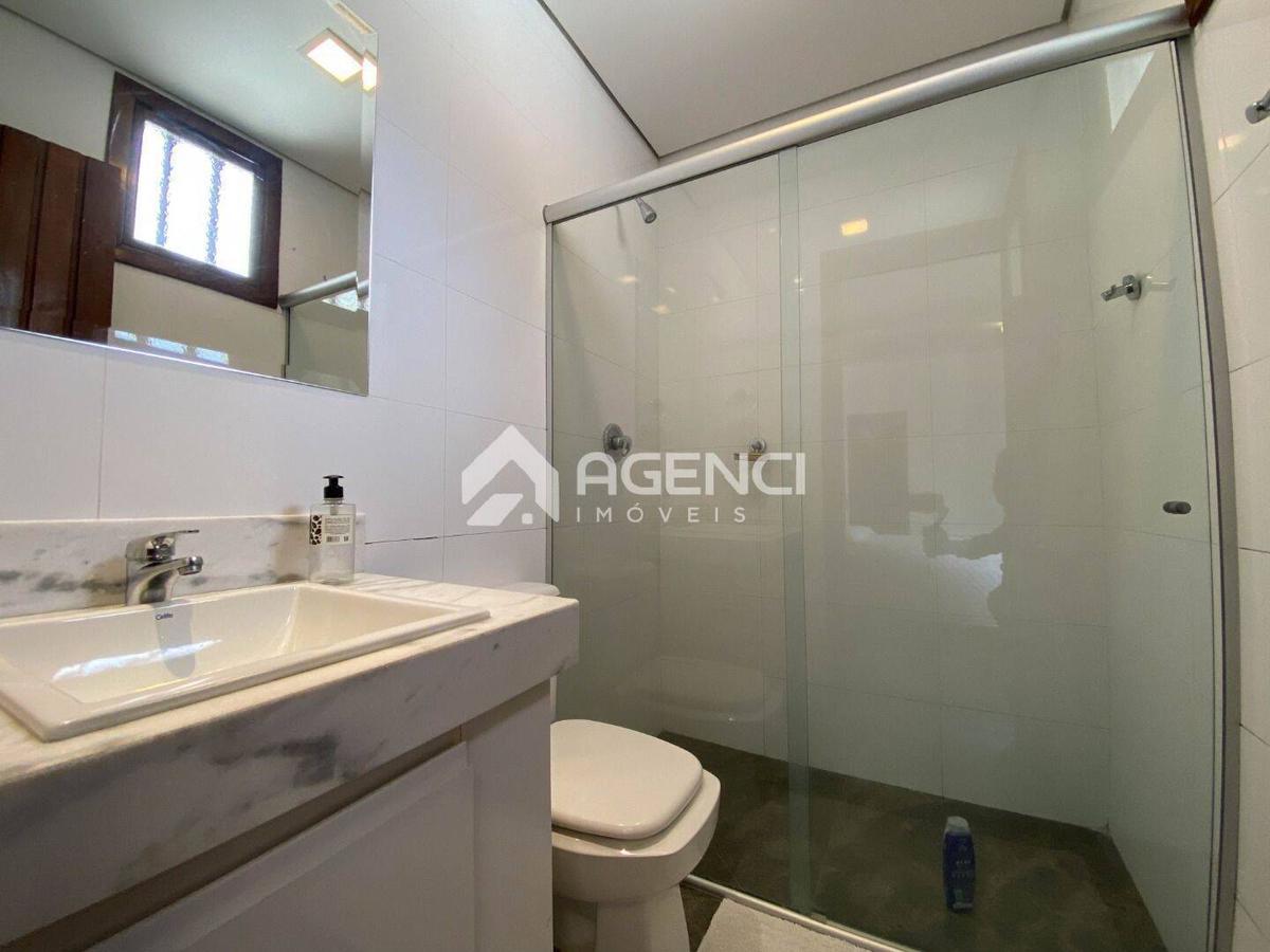 Casa, Bandeirantes (pampulha), 5 Quartos, 0 Vaga, 5 Suítes