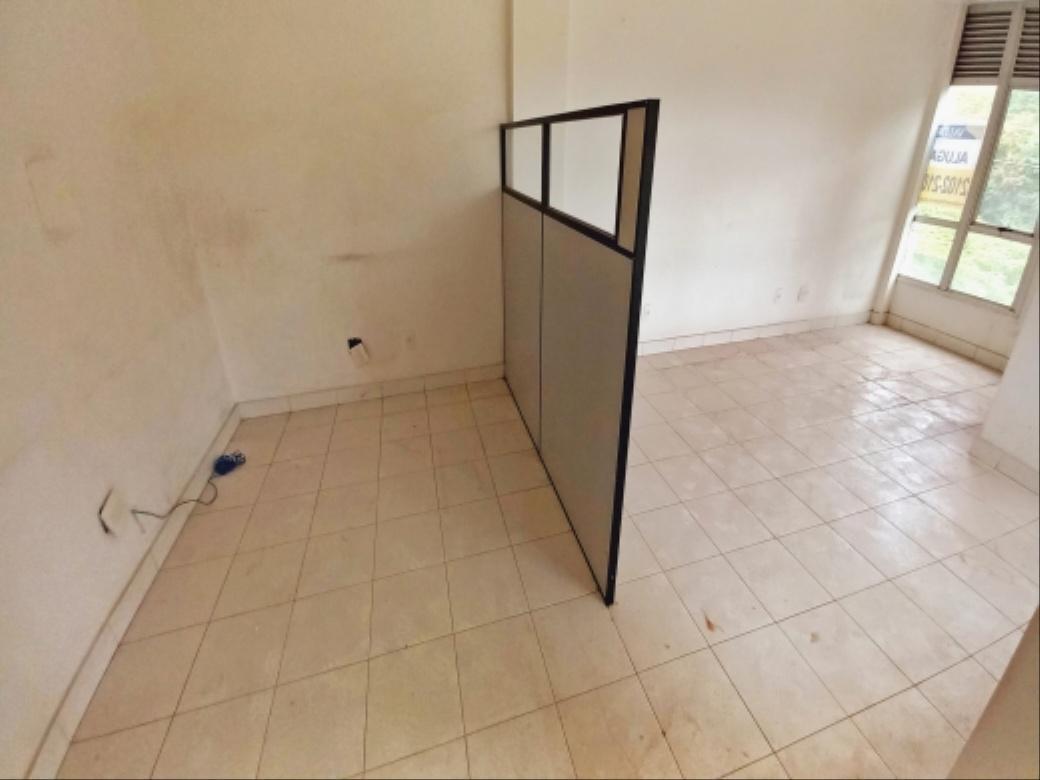 Sala, Santa Lúcia, 0 Quarto, 2 Vagas