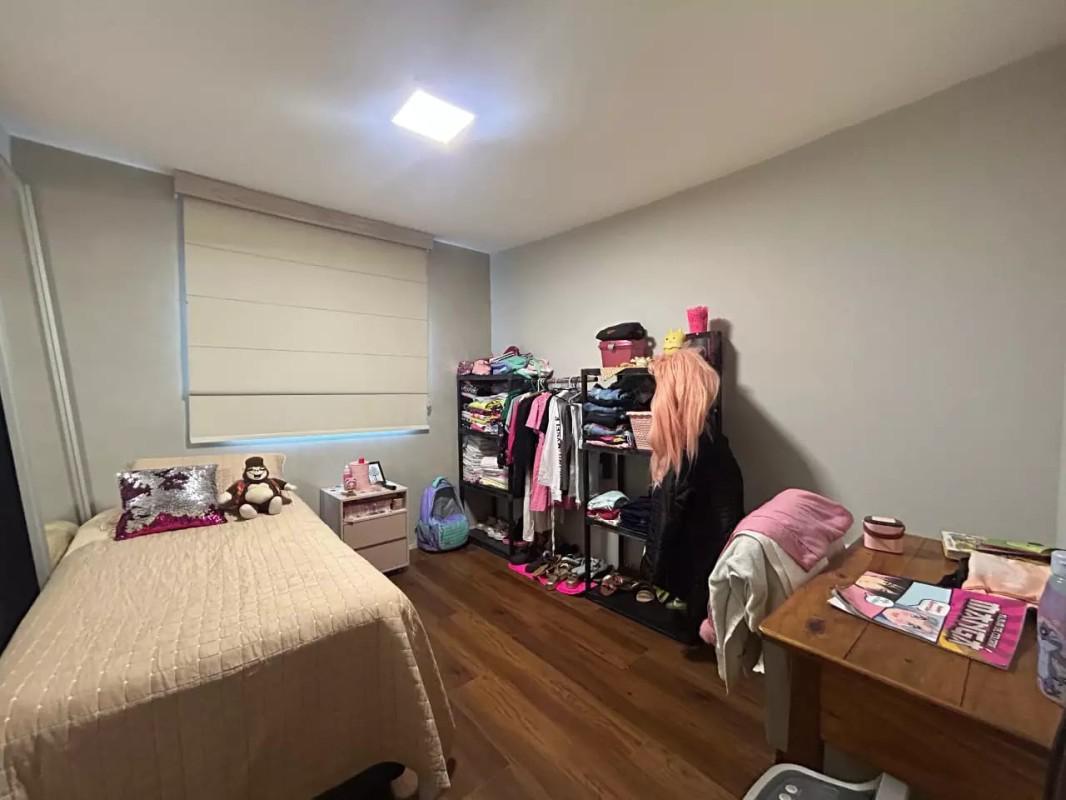 Casa, Teixeira Dias, 3 Quartos, 5 Vagas, 1 Suíte