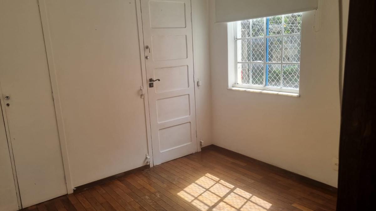 Apartamento, Vila Paris, 2 Quartos, 1 Vaga