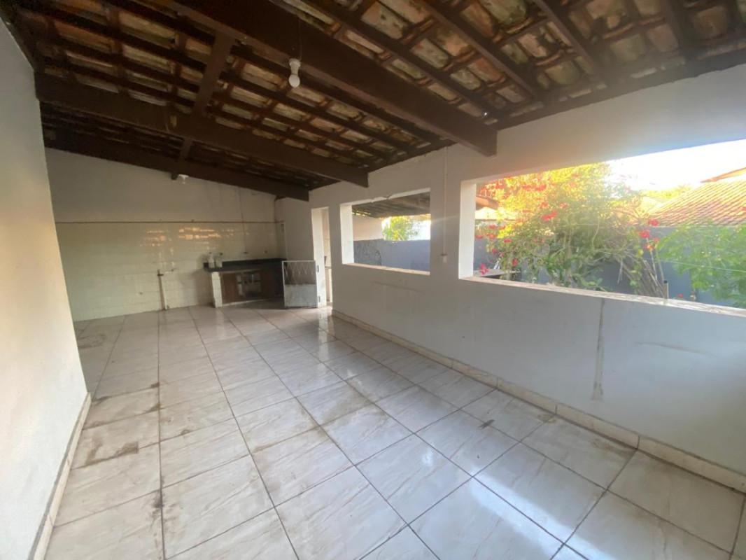 Casa, Recanto do Cedro, 4 Quartos, 8 Vagas, 1 Suíte