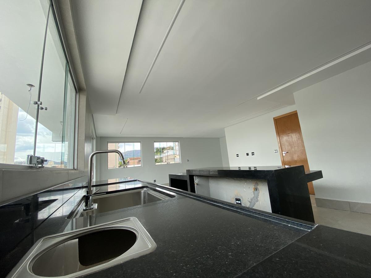 Cobertura, Santo Antônio, 3 Quartos, 4 Vagas, 3 Suítes