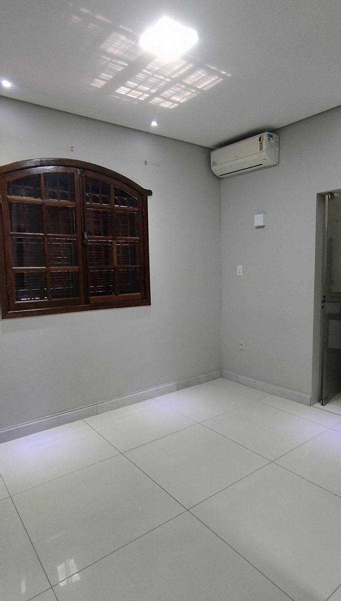 Casa, Arvoredo, 3 Quartos, 4 Vagas, 2 Suítes