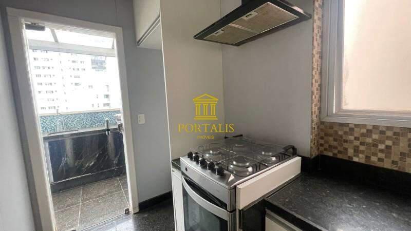 Cobertura, Funcionários, 3 Quartos, 2 Vagas, 1 Suíte