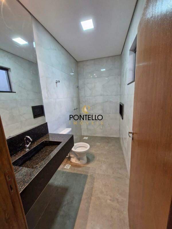 Casa, Jardim Arizona, 3 Quartos, 2 Vagas, 1 Suíte