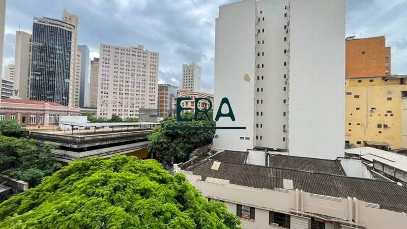 Apartamento, Centro, 2 Quartos, 0 Vaga, 1 Suíte