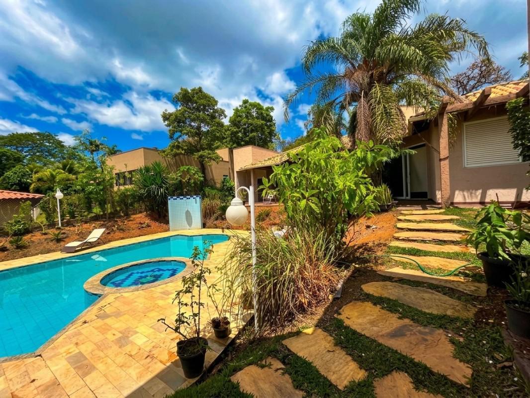 Casa, Condados da Lagoa, 4 Quartos, 4 Vagas, 2 Suítes