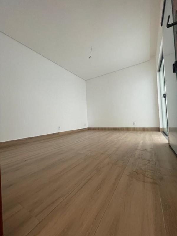 Casa, Nossa Senhora das Graças, 3 Quartos, 2 Vagas, 1 Suíte