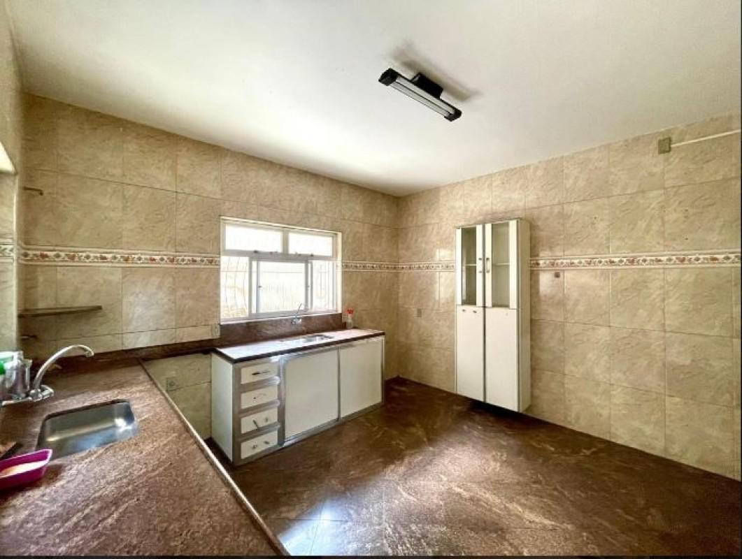 Casa, São Tomáz, 4 Quartos, 0 Vaga, 1 Suíte