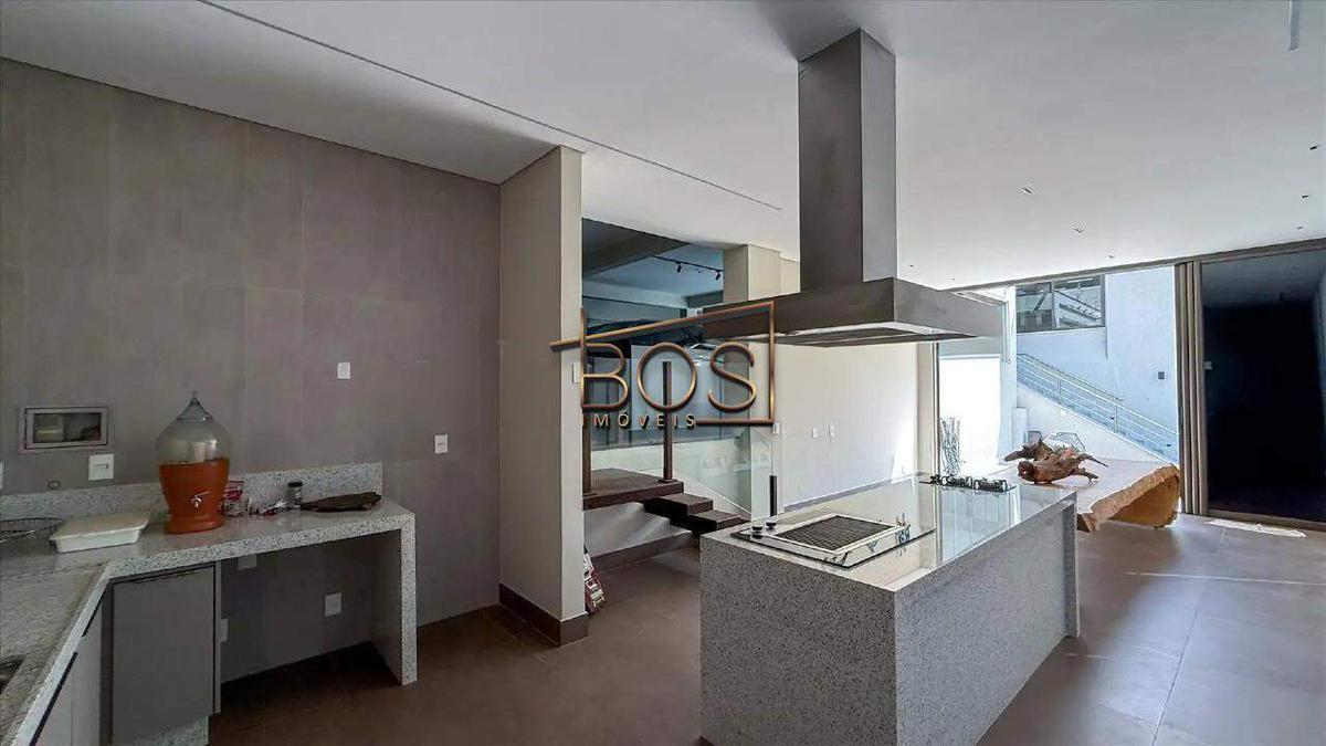 Lote, Belvedere, 0 Quarto, 6 Vagas