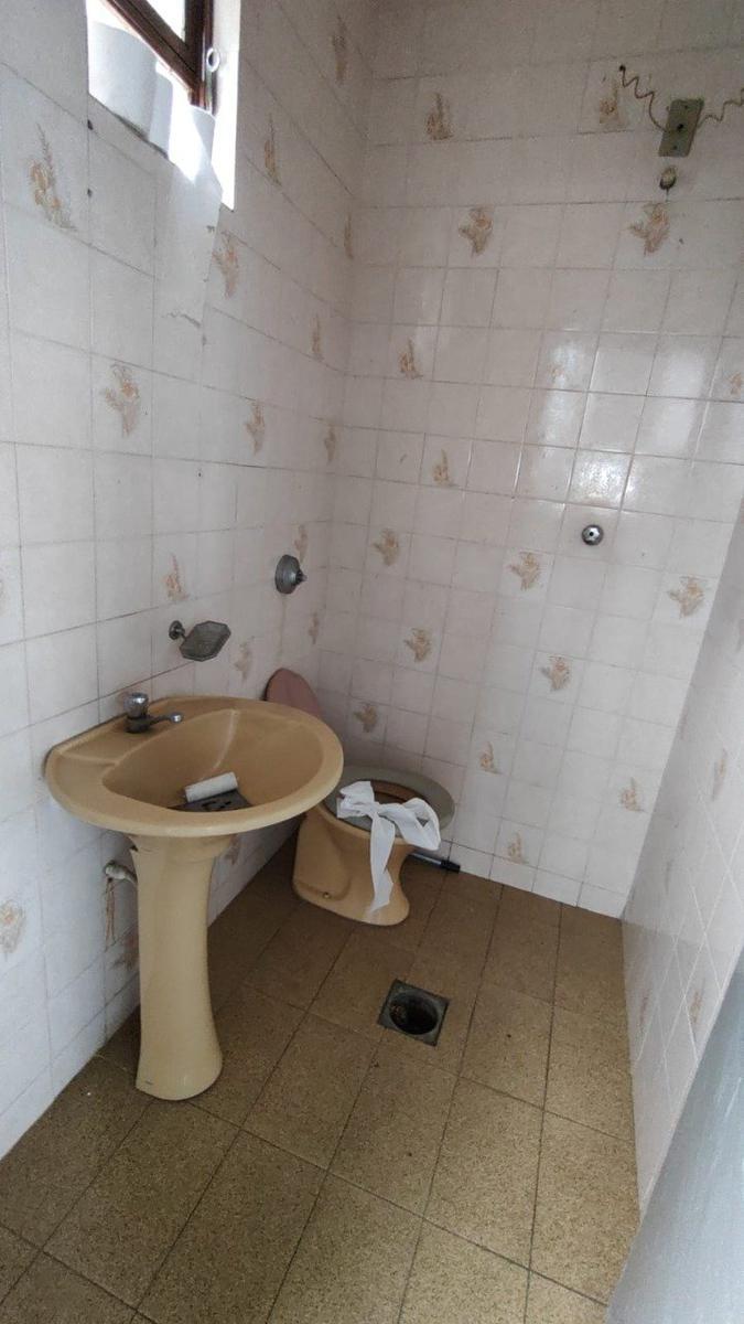 Galpão, Das Industrias I (barreiro), 0 Quarto, 0 Vaga