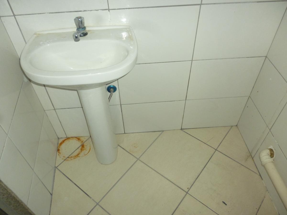 Loja, Prado, 0 Vaga