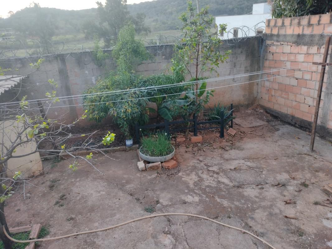 Casa, Granja Ouro Branco, 3 Quartos, 8 Vagas, 1 Suíte