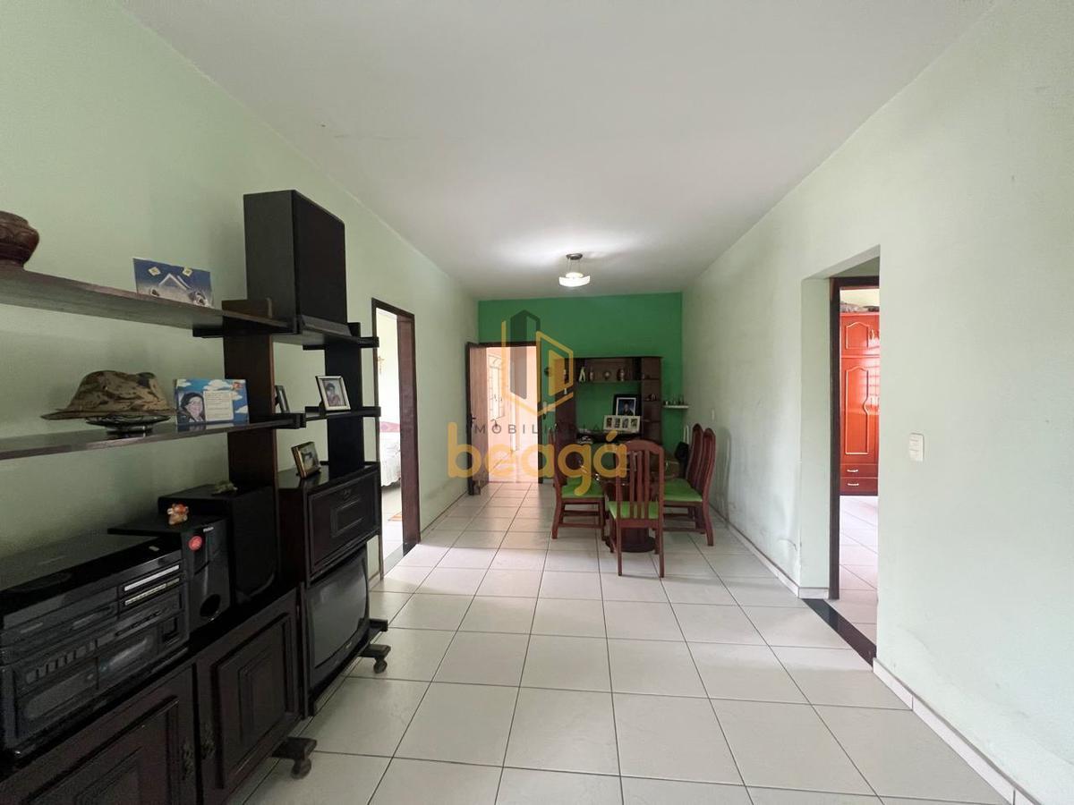 Casa, Parque Turistas, 3 Quartos, 2 Vagas, 1 Suíte