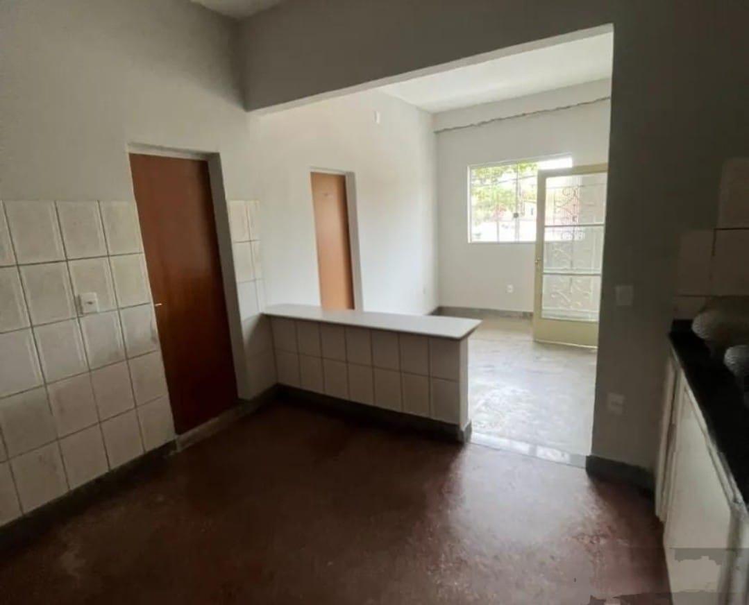 Casa, Santa Terezinha, 3 Quartos, 0 Vaga