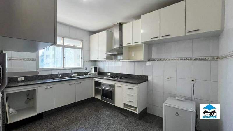 Apartamento, Sion, 4 Quartos, 3 Vagas, 3 Suítes
