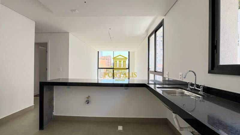 Apartamento, Serra, 2 Quartos, 2 Vagas, 2 Suítes