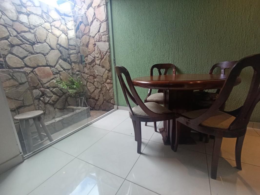 Apartamento, Sagrada Família, 2 Quartos, 1 Vaga