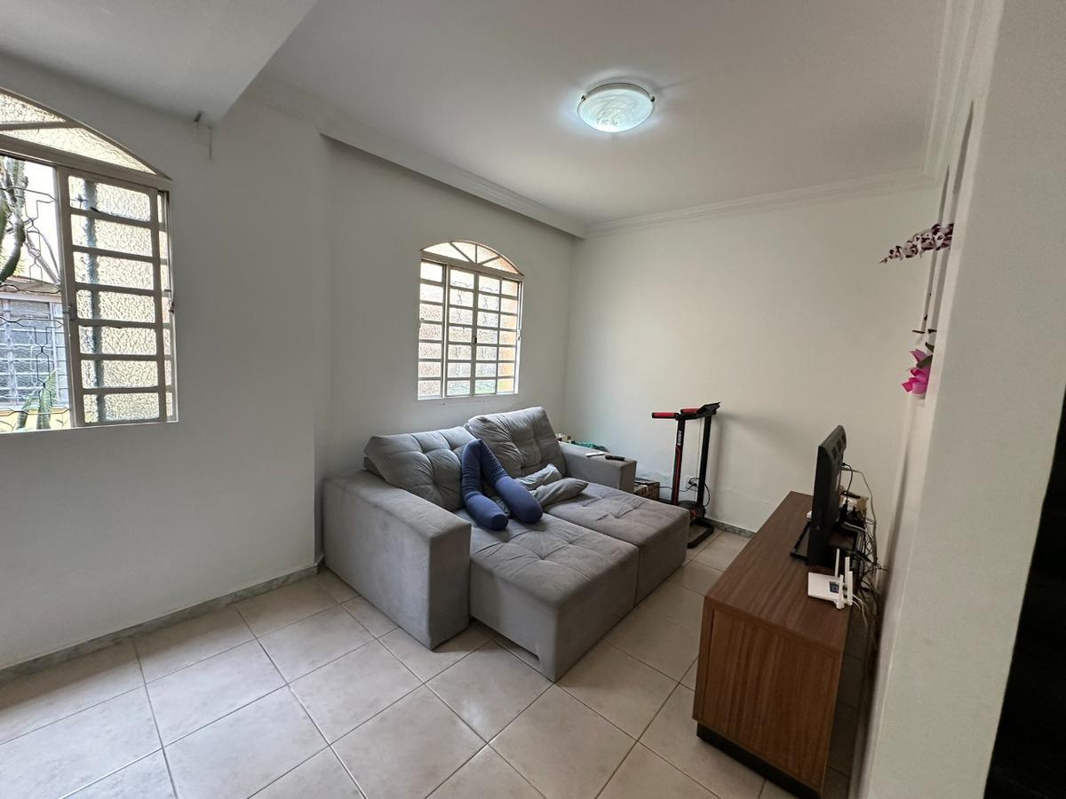 Casa, Santa Cruz, 3 Quartos, 1 Vaga, 1 Suíte