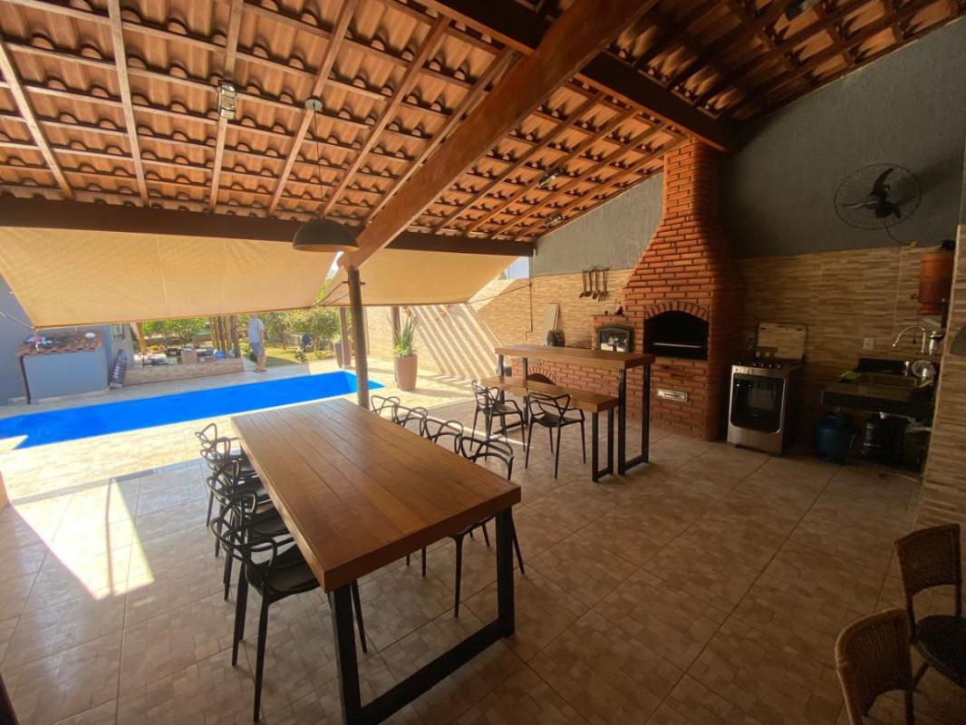 Fazenda, Centro, 5 Quartos, 5 Vagas, 2 Suítes