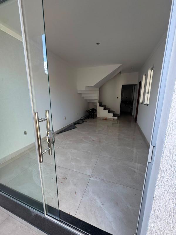Casa, Centro, 3 Quartos, 2 Vagas, 1 Suíte