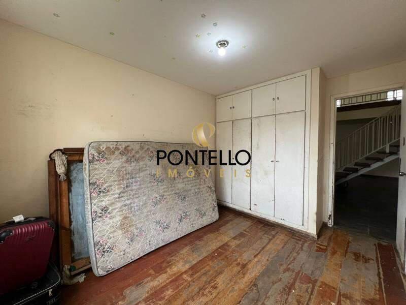 Casa, Nova Granada, 3 Quartos, 2 Vagas, 1 Suíte