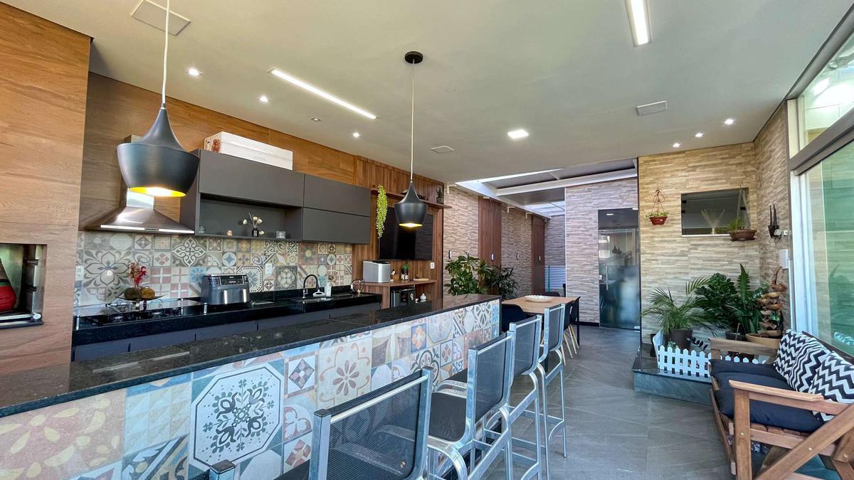 Apartamento, Castelo, 3 Quartos, 3 Vagas, 1 Suíte