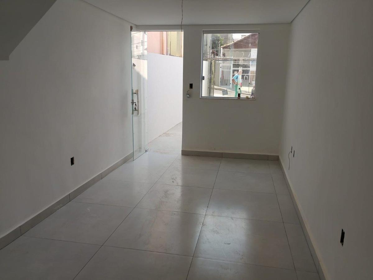 Casa, Jardim Leblon, 2 Quartos, 2 Vagas