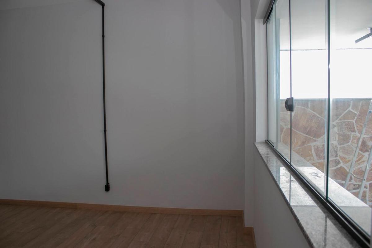 Casa Comercial, Colégio Batista, 5 Quartos, 3 Vagas