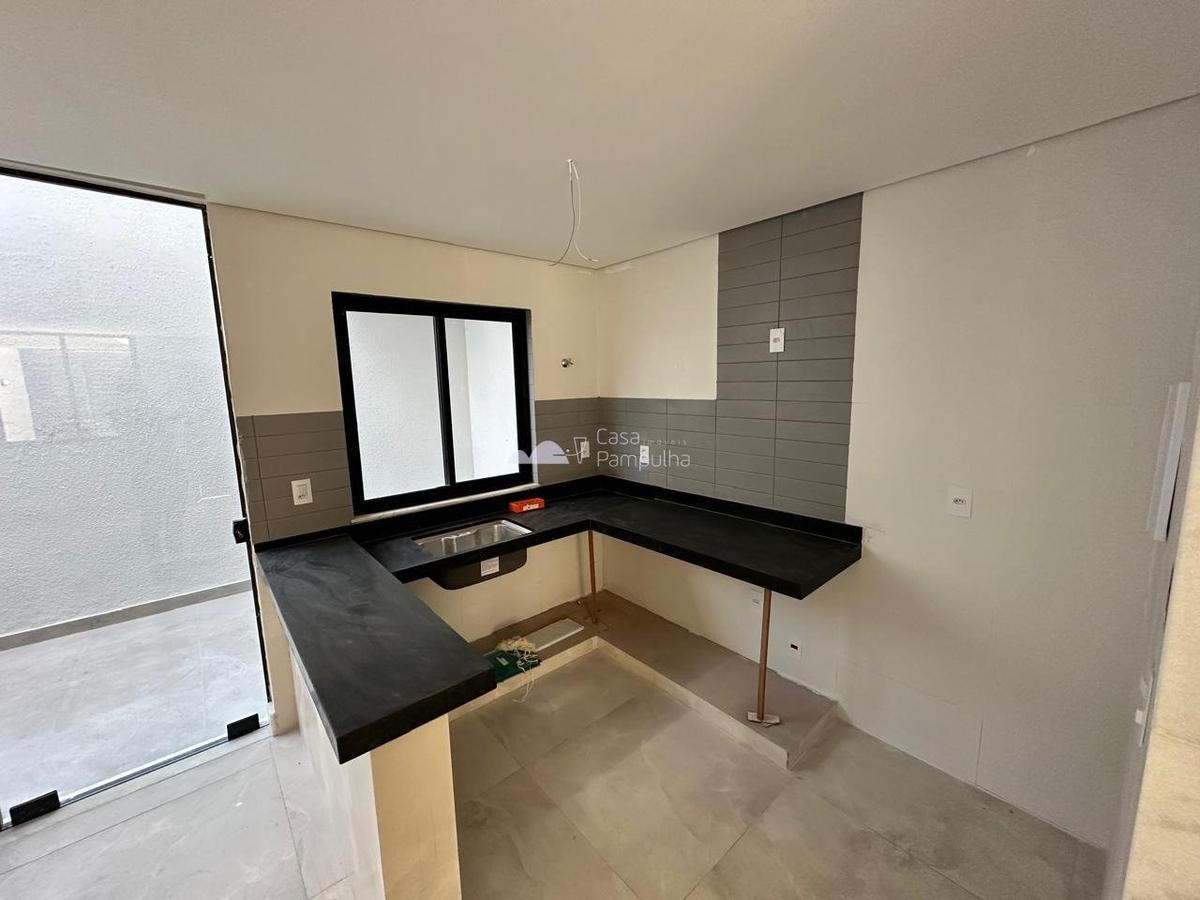 Casa, Itapoã, 3 Quartos, 2 Vagas, 1 Suíte