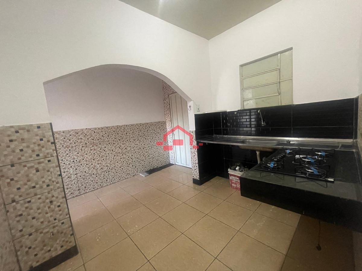 Casa, Minas Brasil, 2 Quartos, 1 Vaga