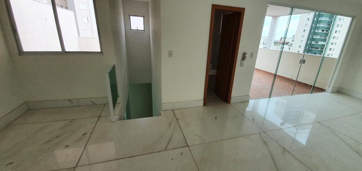 Cobertura, Buritis, 4 Quartos, 5 Vagas, 1 Suíte