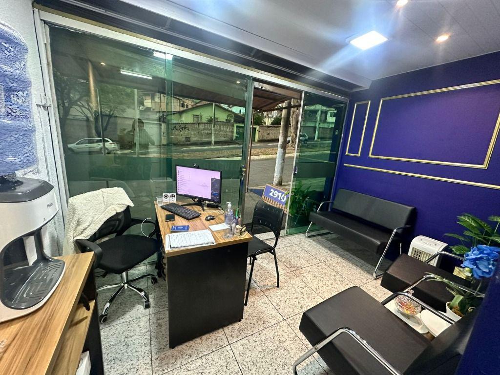 Casa, Nações Unidas, 5 Quartos, 2 Vagas, 1 Suíte