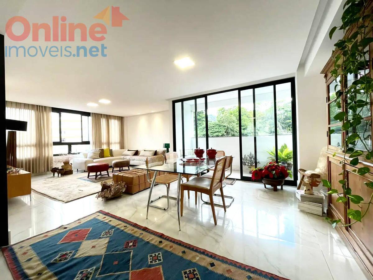 Cobertura, Serra, 4 Quartos, 0 Vaga, 2 Suítes