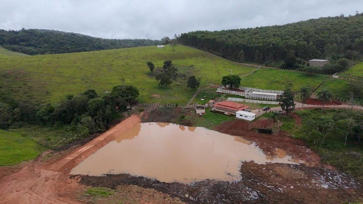 Fazenda, Zona Rural, 4 Quartos, 0 Vaga, 1 Suíte