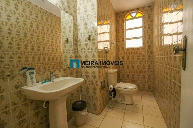 Casa, Planalto, 5 Quartos, 4 Vagas, 1 Suíte