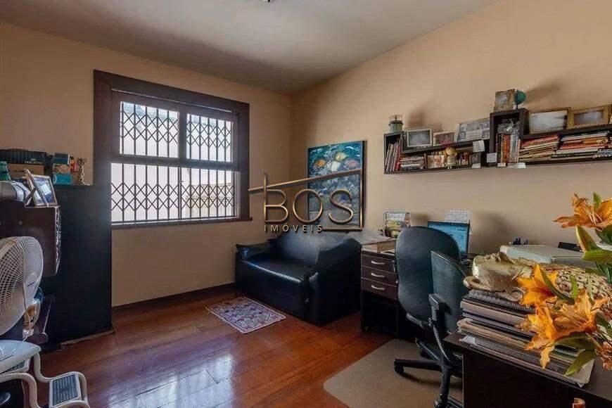 Casa, Mangabeiras, 5 Quartos, 0 Vaga, 1 Suíte