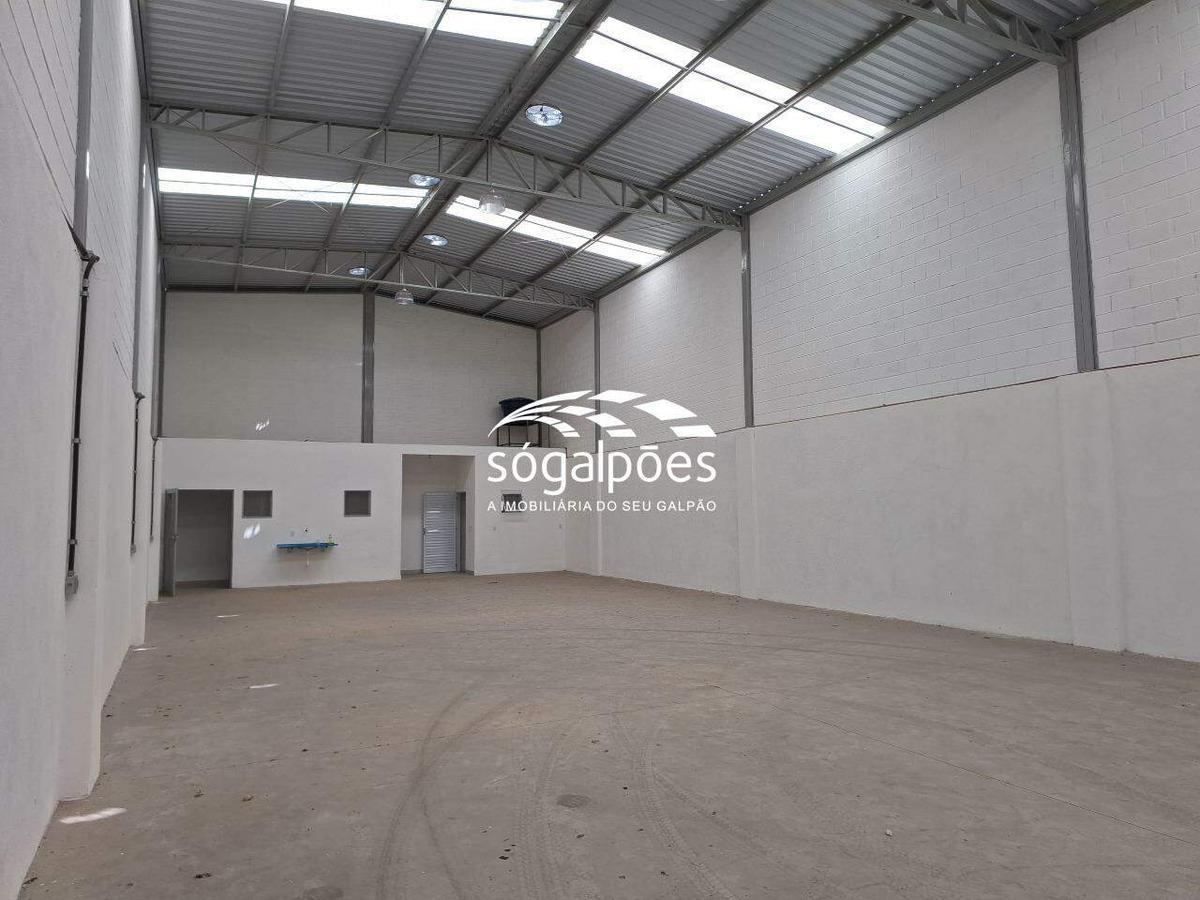 Galpão, João Pinheiro