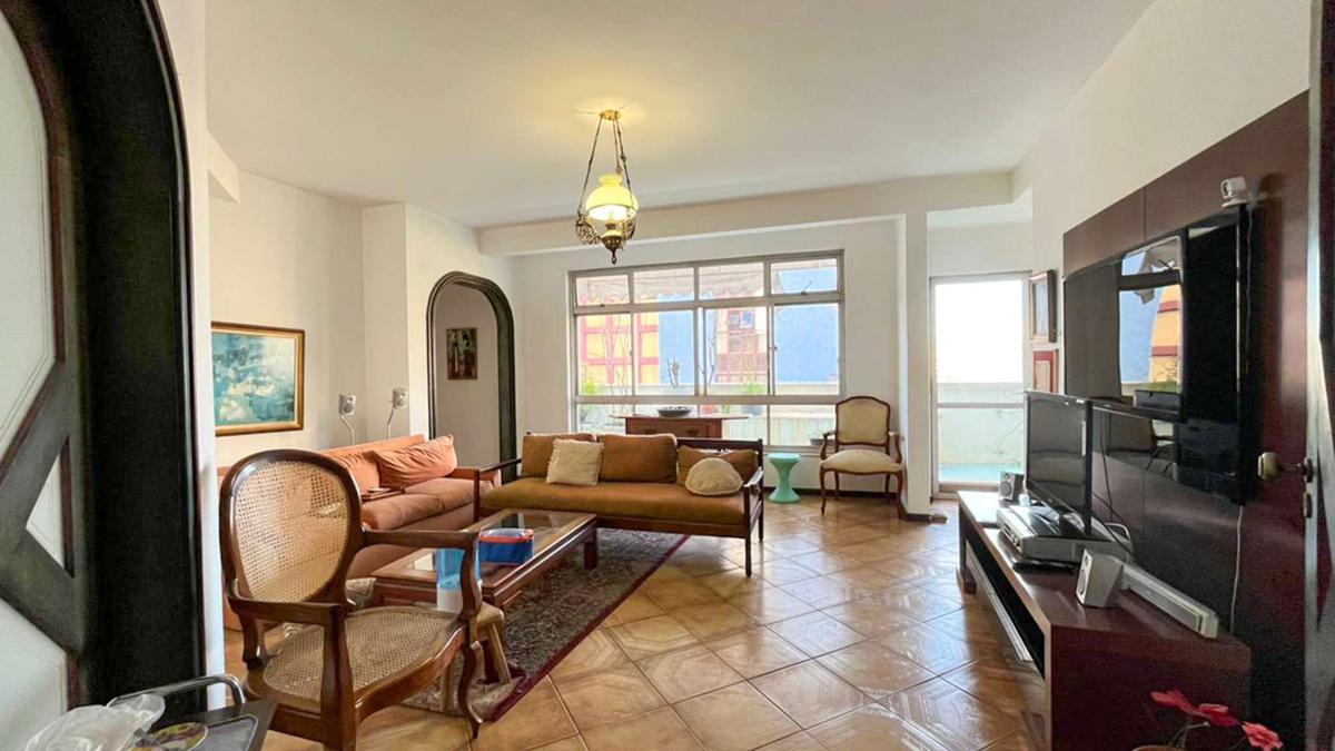 Cobertura, Funcionários, 6 Quartos, 3 Vagas, 1 Suíte