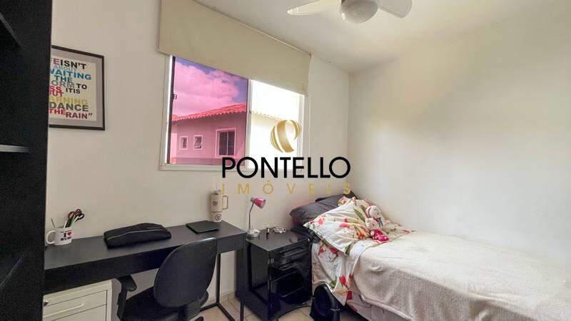 Casa, Castelo, 2 Quartos, 2 Vagas