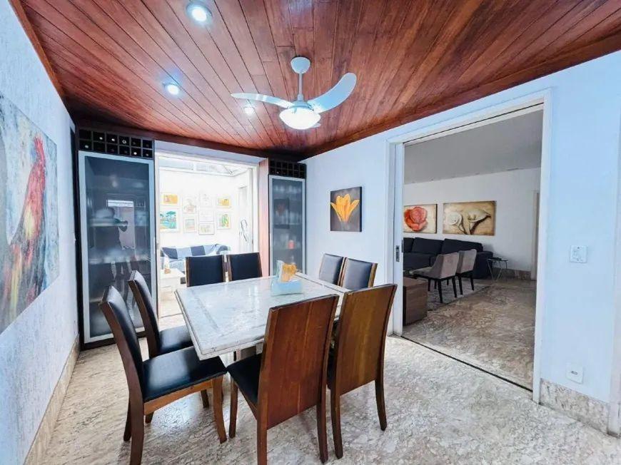 Casa, São José, 3 Quartos, 5 Vagas, 1 Suíte