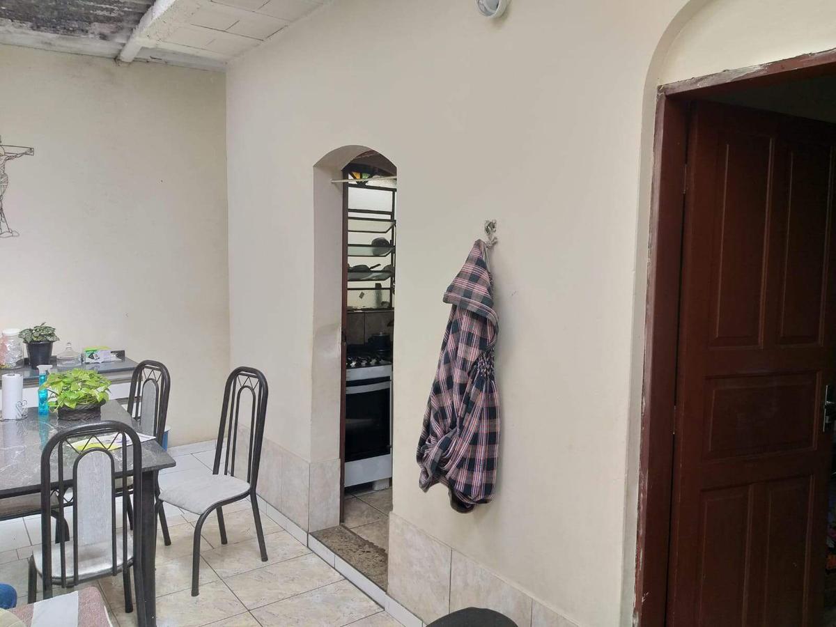 Casa, Jardim América, 2 Quartos, 0 Vaga