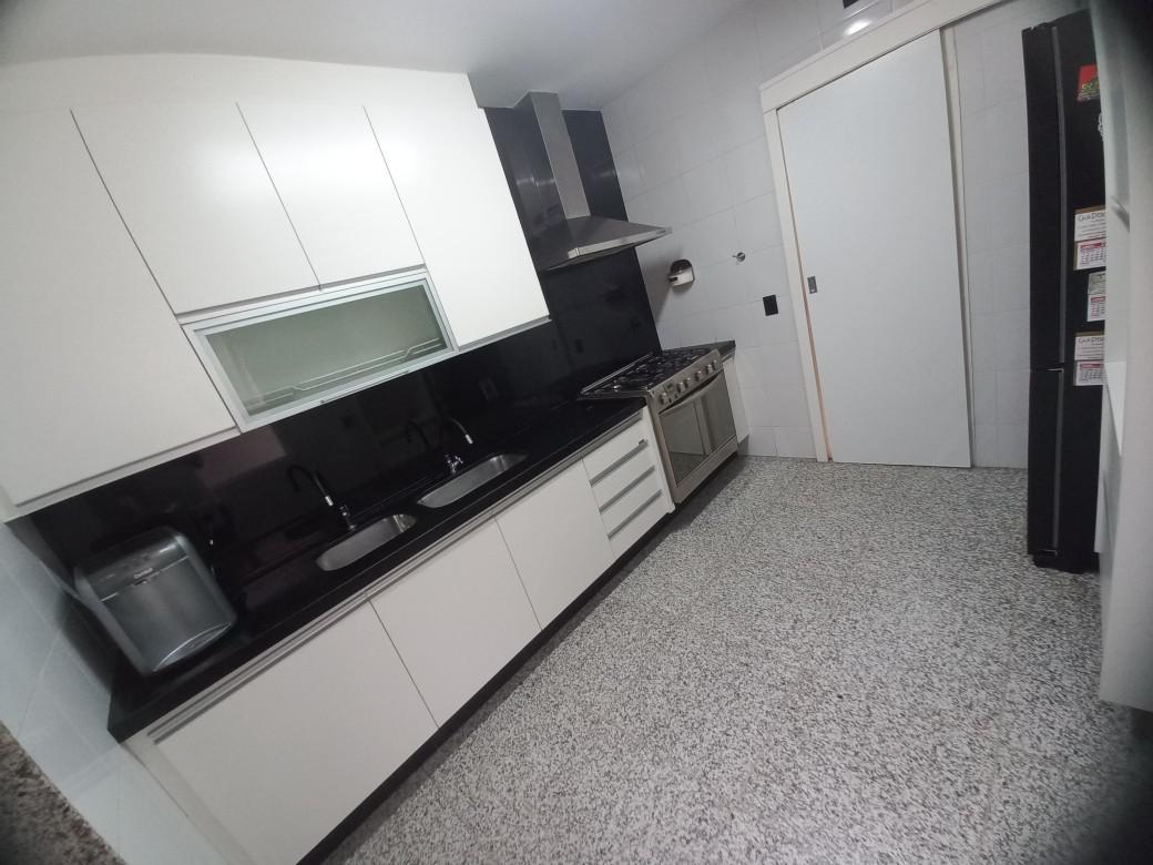 Apartamento, Savassi, 4 Quartos, 3 Vagas, 1 Suíte