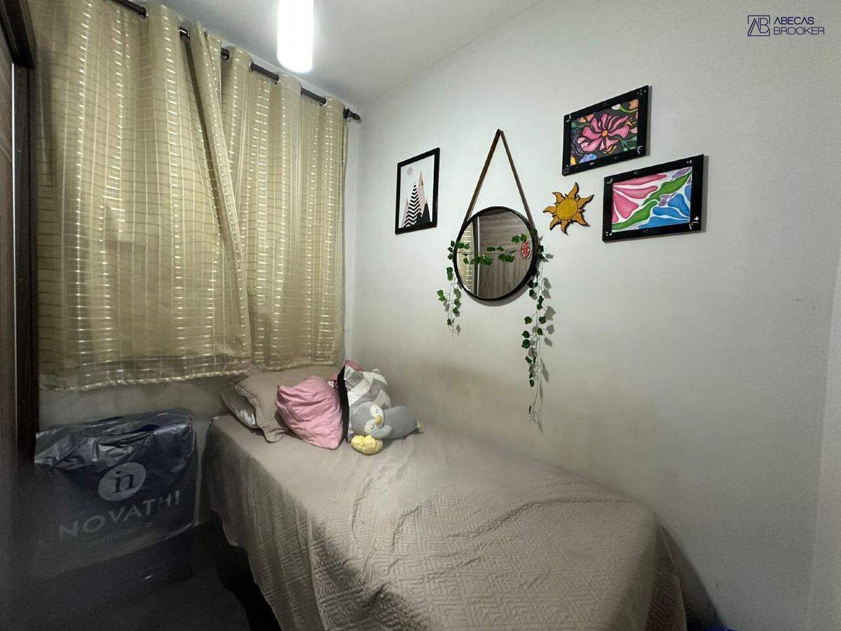 Casa, Flávio Marques Lisboa, 2 Quartos, 2 Vagas