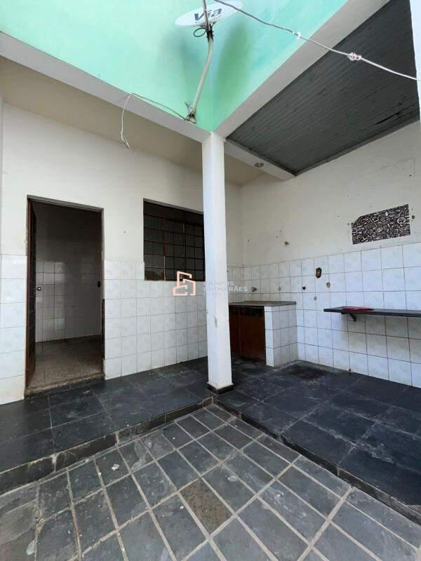 Casa, Parque Turistas, 2 Quartos, 1 Vaga